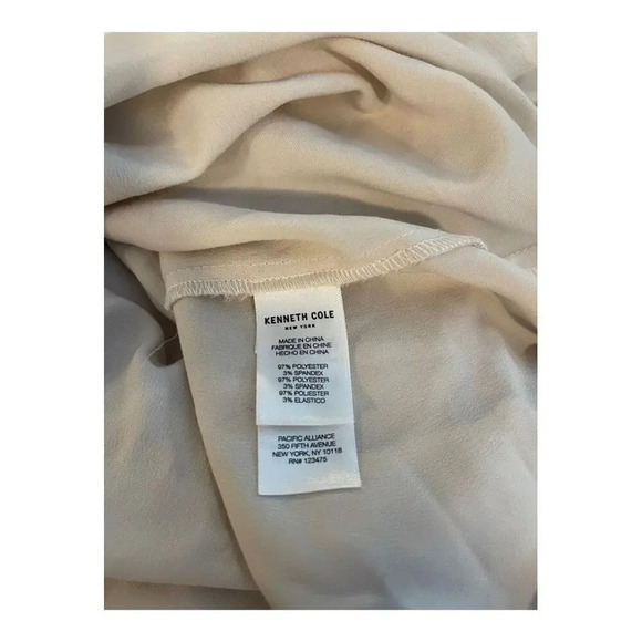 Kenneth Cole Women’s XS Zip Flounce Blouse In Eggshell - Picture 5 of 5